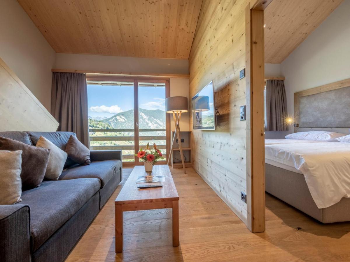 فيركورين Studio Swisspeak Resorts Studio By Interhome المظهر الخارجي الصورة